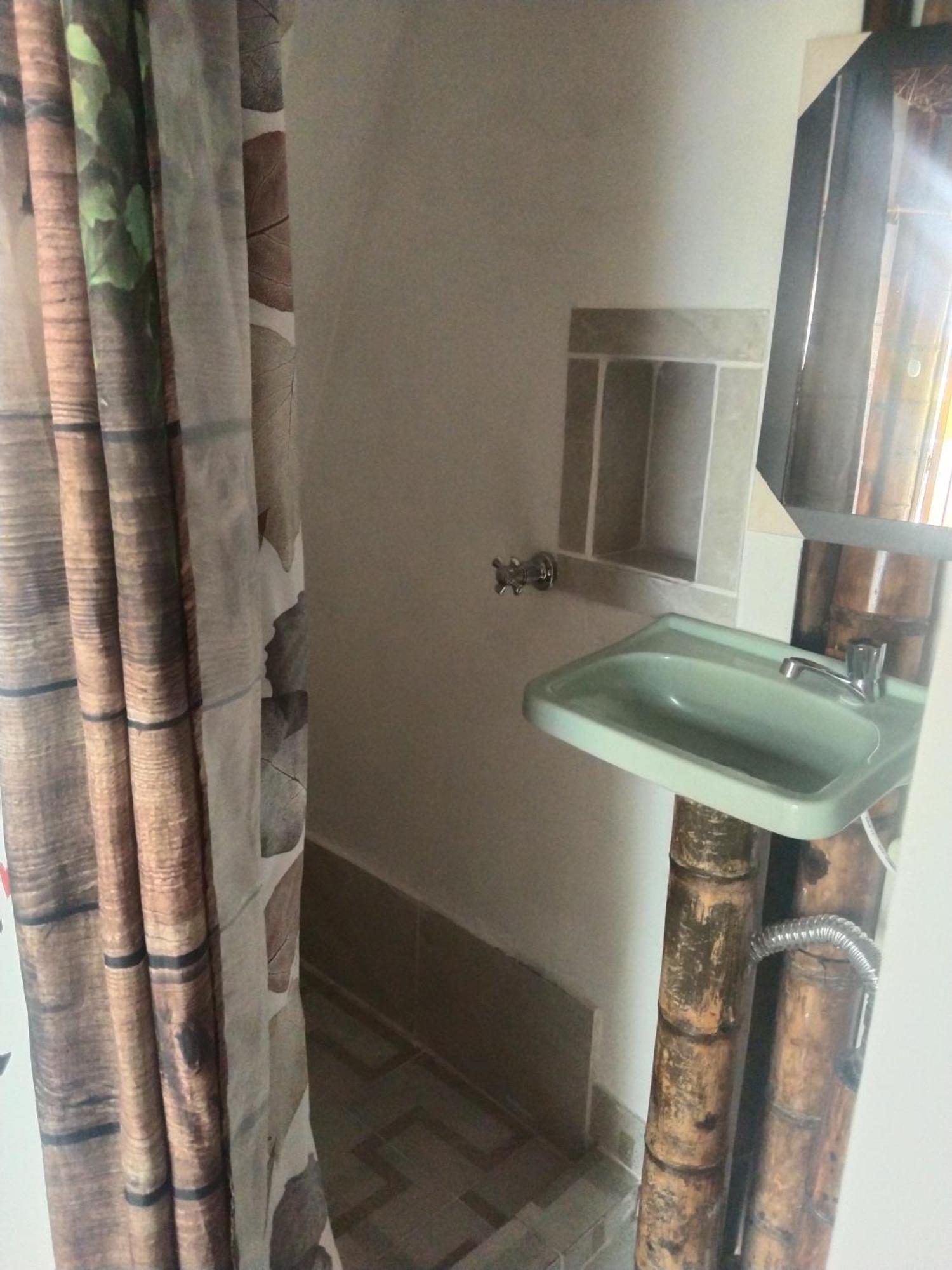 Hostal Bremen Jq フィランディア エクステリア 写真