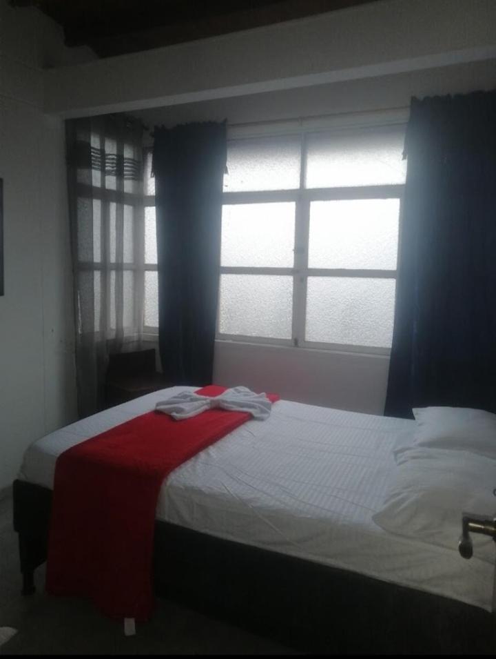 Hostal Bremen Jq フィランディア エクステリア 写真