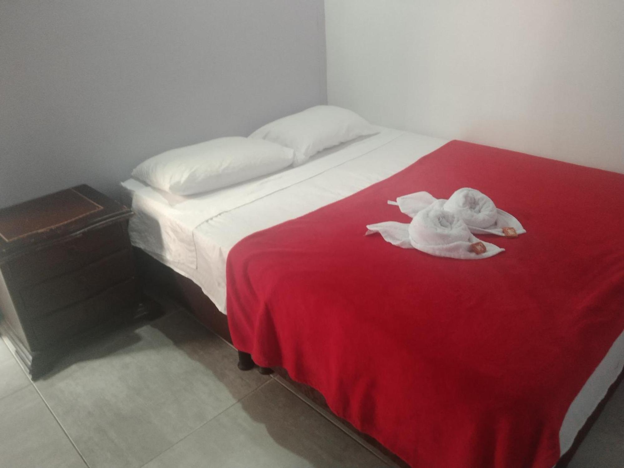 Hostal Bremen Jq フィランディア エクステリア 写真